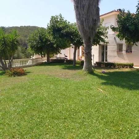 Sleeps 8 Pool Wifi Hébergement de vacances *