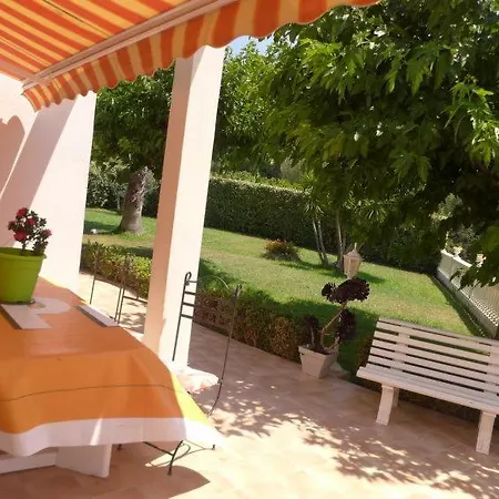 Sleeps 8 Pool Wifi *